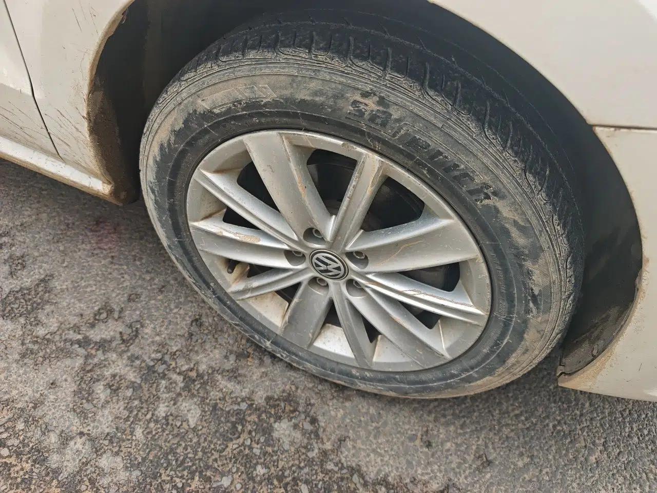 Volkswagen Polo 2014 1.6L Automatic Comfort Edition — миниатюра 8