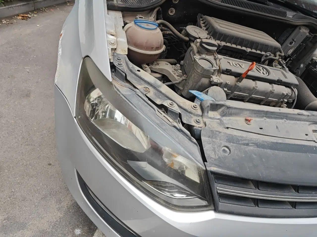 Volkswagen Polo 2011 1.4L Manual ZhiShang Edition — миниатюра 7