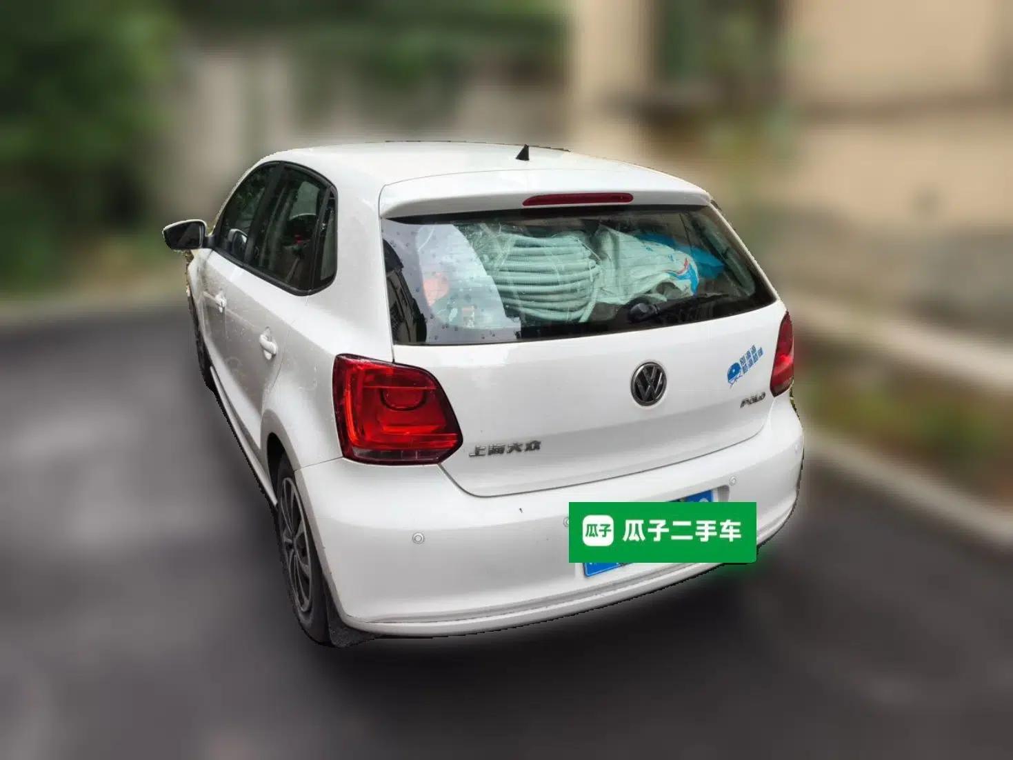 Volkswagen Polo 2013 1.4L Manual Fashion Edition — миниатюра 4