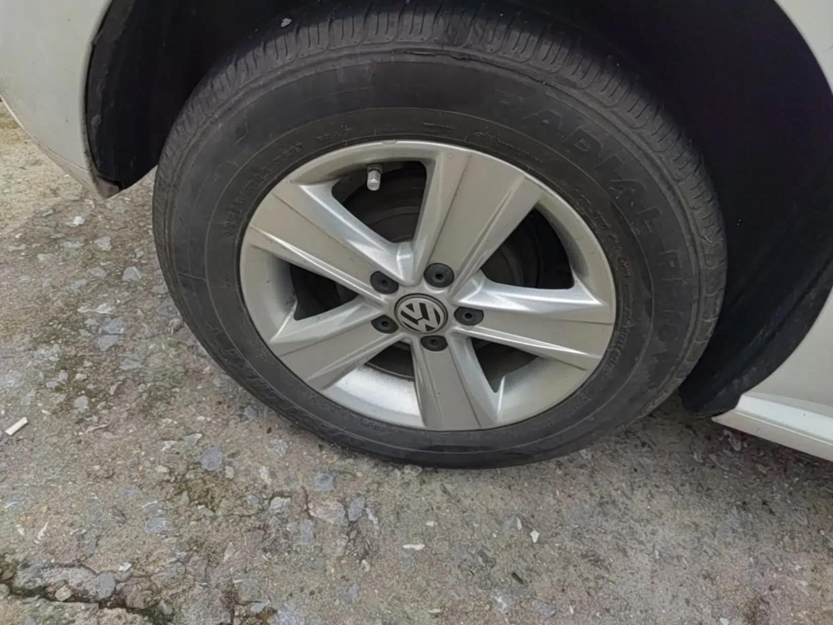 Volkswagen Polo 2018 1.5L Automatic Advanced Driving Model — миниатюра 11