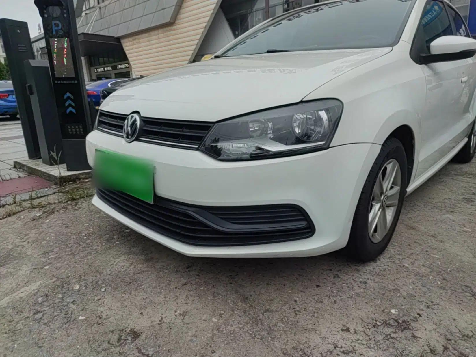 Volkswagen Polo 2018 1.5L Automatic Advanced Driving Model — миниатюра 8