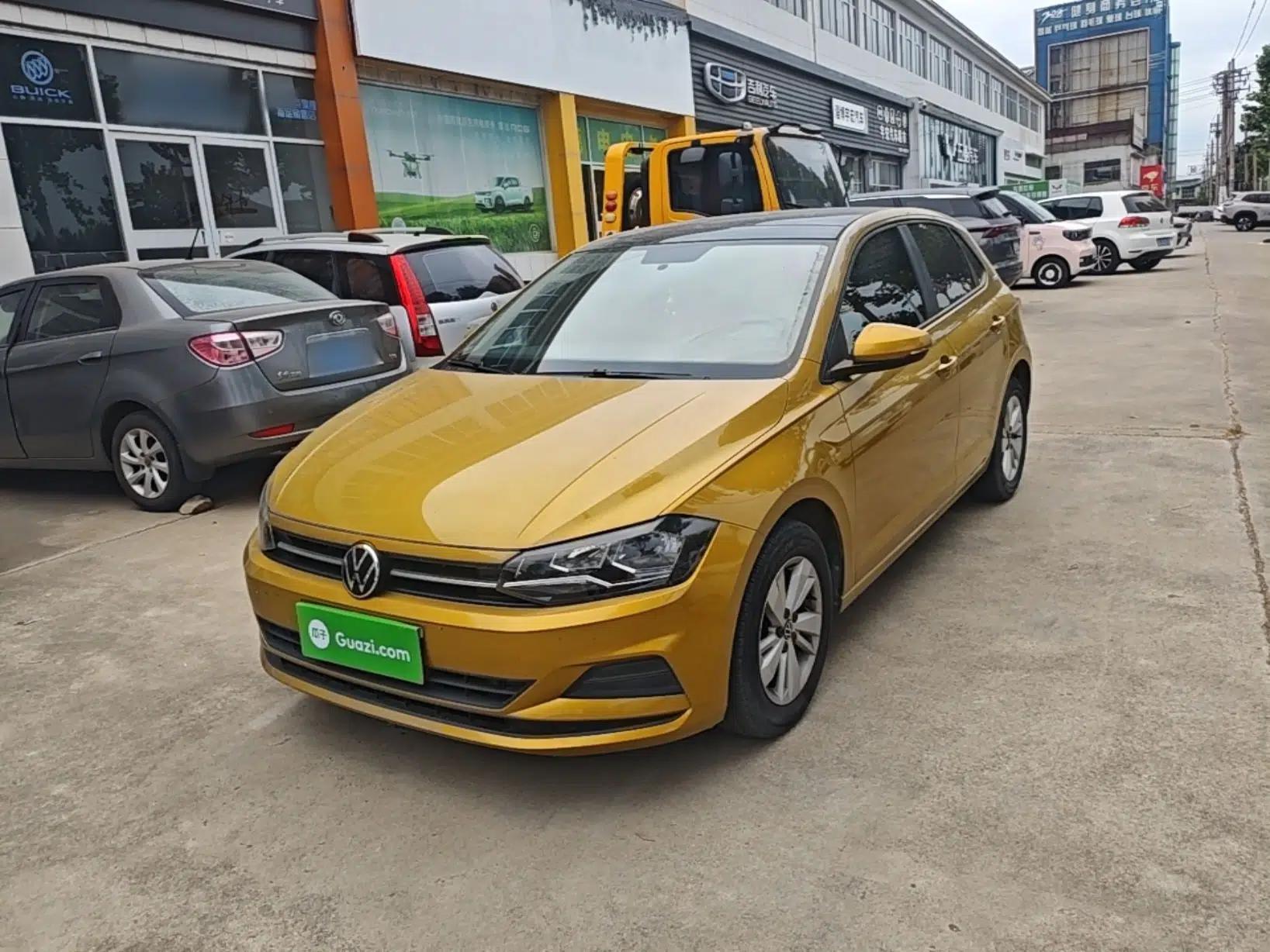 Volkswagen Polo 2021 Plus 1.5L Automatic Panoramic Enjoyment Edition — миниатюра 1