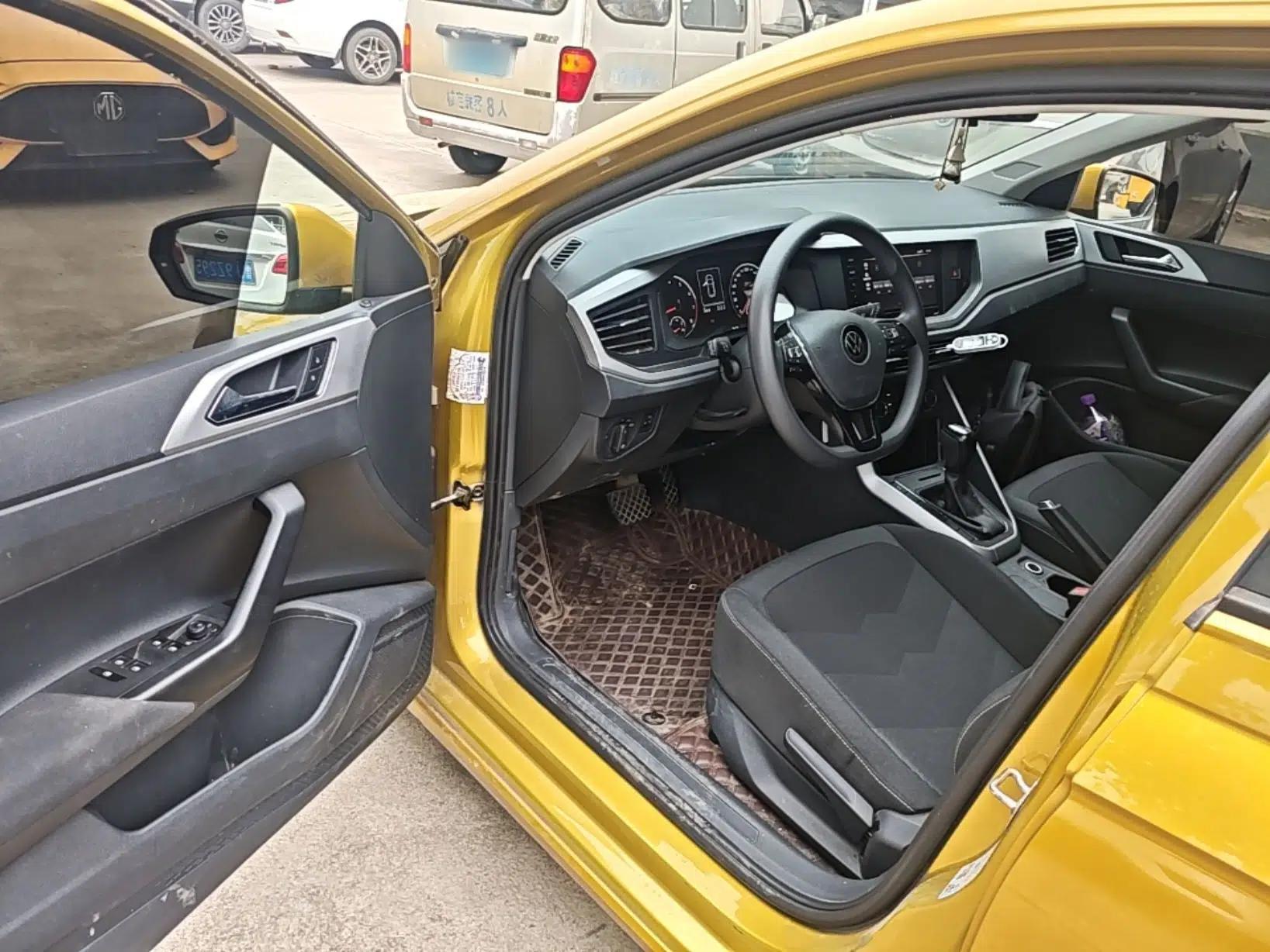 Volkswagen Polo 2021 Plus 1.5L Automatic Panoramic Enjoyment Edition — миниатюра 18