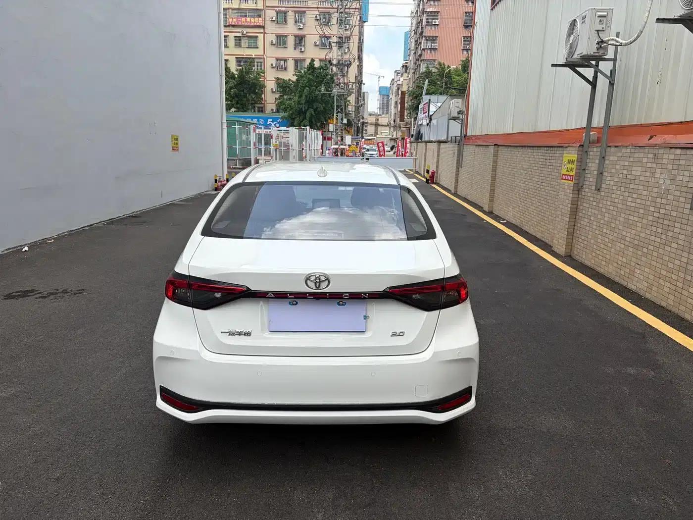 2022 Toyota Avalon 2.0L Elite Edition — миниатюра 9