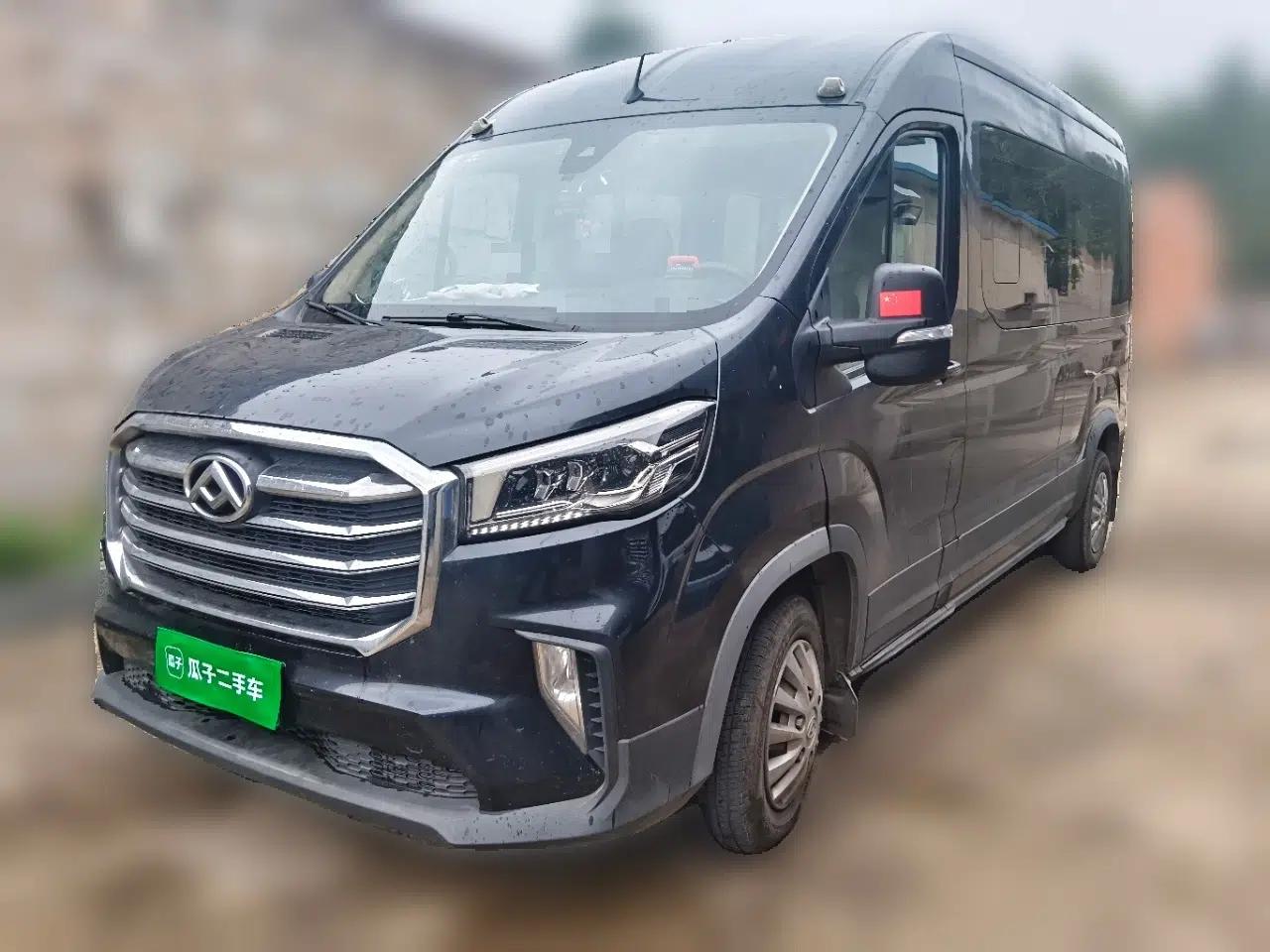 SAIC MAXUS Xintu V90 2019 2.0T Manual ZhiDa Rear-Drive Double-Tire Extended-Wheelbase High-Roof 9-Seater — миниатюра 1