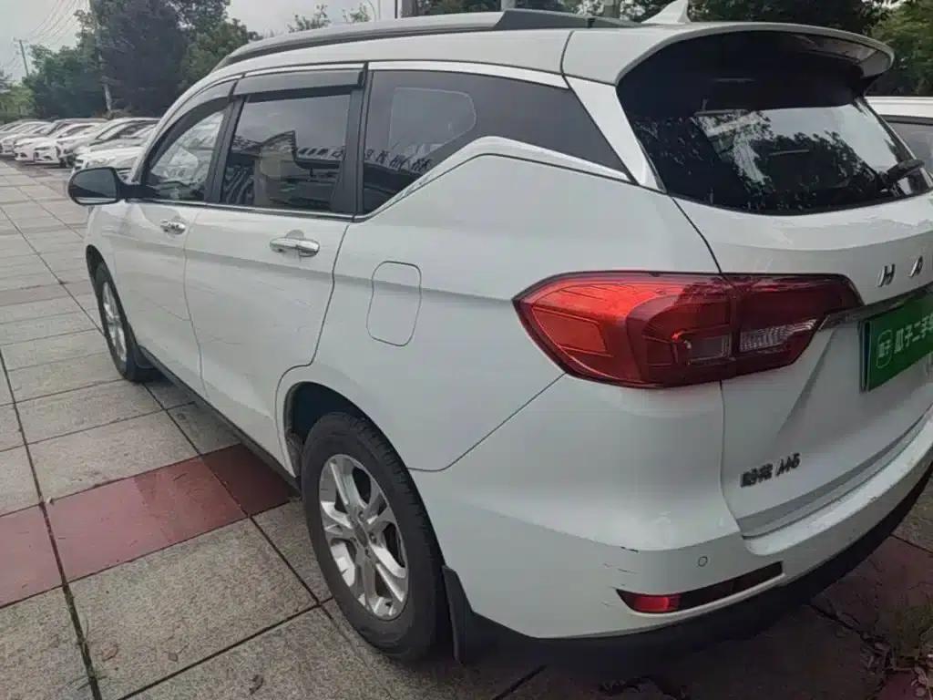 Haval M6 2018 Facelift 1.5T DCT 2WD Elite — миниатюра 5