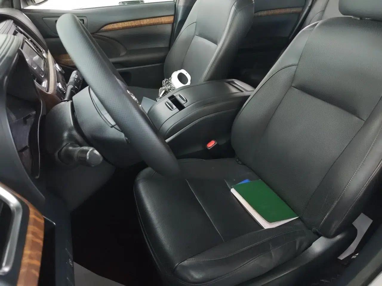 Toyota Highlander 2015 2.0T Two-Wheel Drive Luxury Edition 7 Seats — миниатюра 15