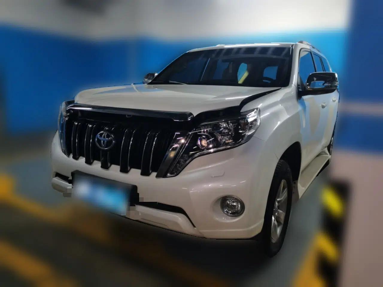 Toyota Prado 2013 2.7L Automatic Parallel Import — миниатюра 1