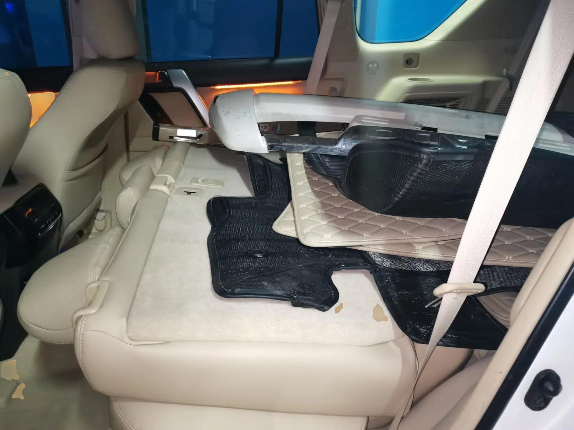 Toyota Prado 2013 2.7L Automatic Parallel Import — миниатюра 17