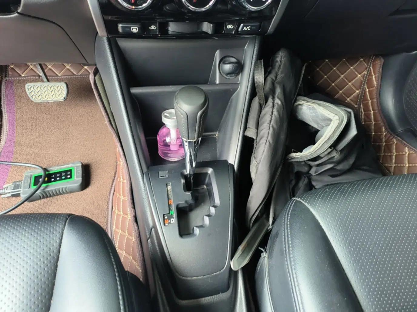 Toyota YARiS L Zhi Xuan 2016 Revised 1.5E CVT Charming Edition — миниатюра 16