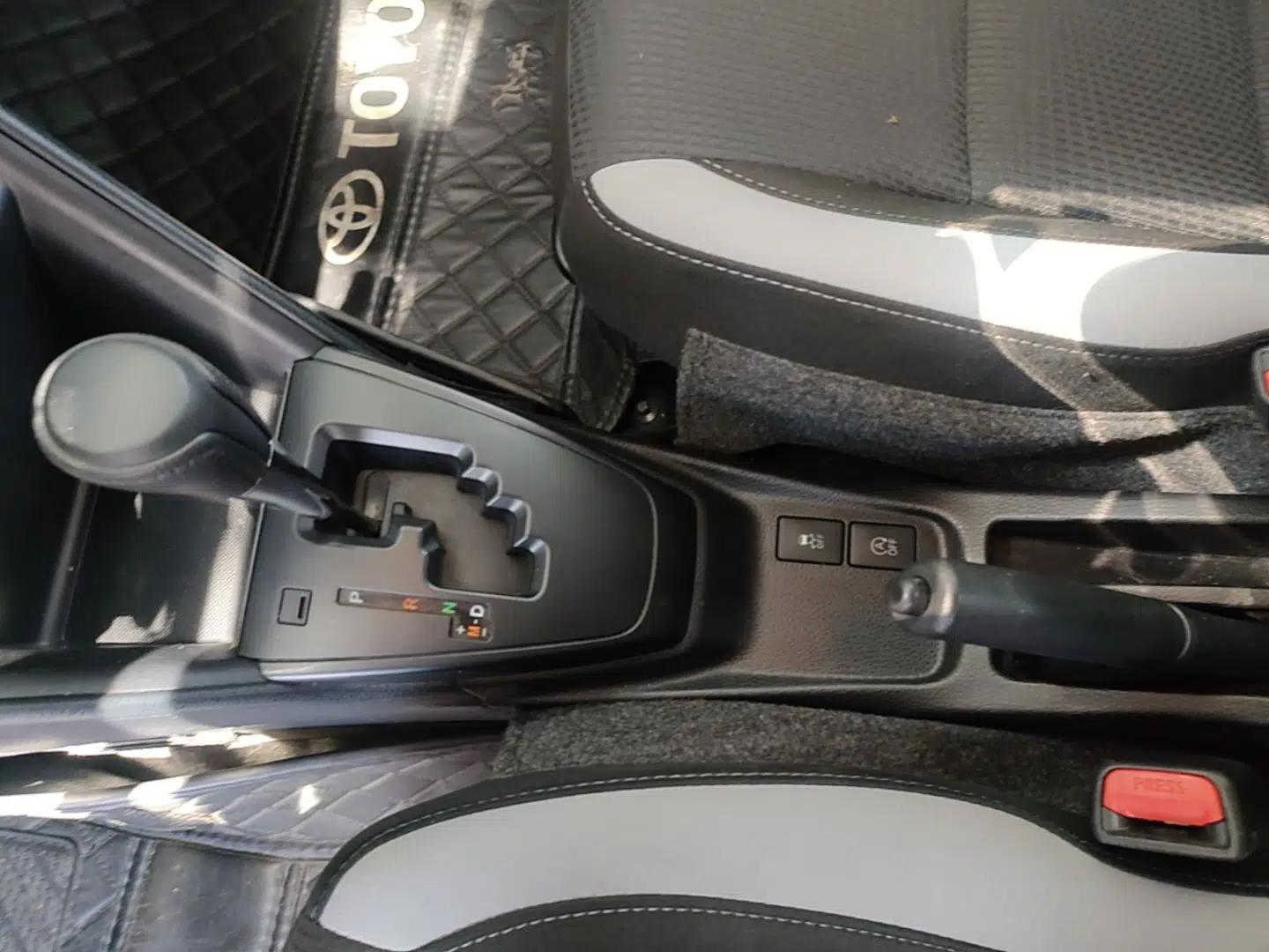 Toyota YARiS L Zhi Xuan 2022 X-Trail 1.5L CVT Leading PLUS Edition — миниатюра 16