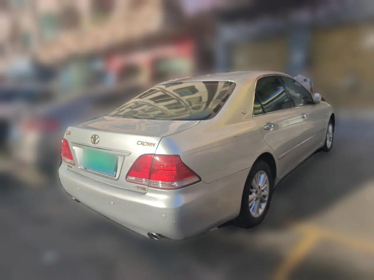 Toyota Crown 2007 2.5L Royal Special Edition — миниатюра 6