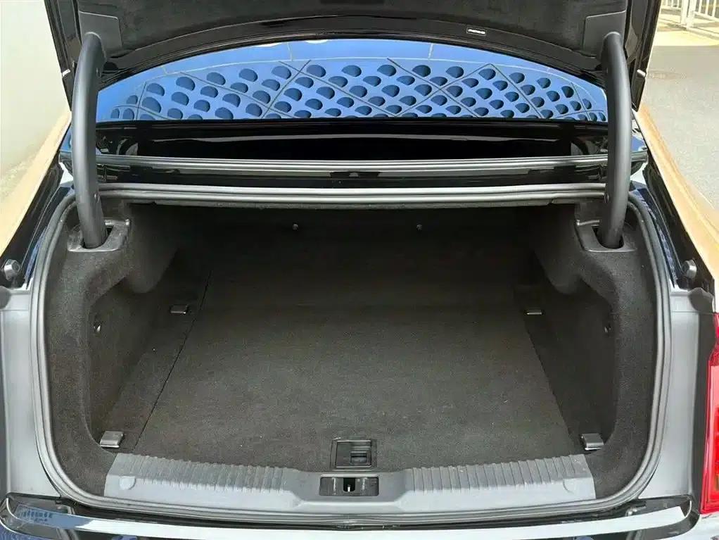 Hongqi H9 2020 2.0T Intelligent Flagship Edition — миниатюра 8