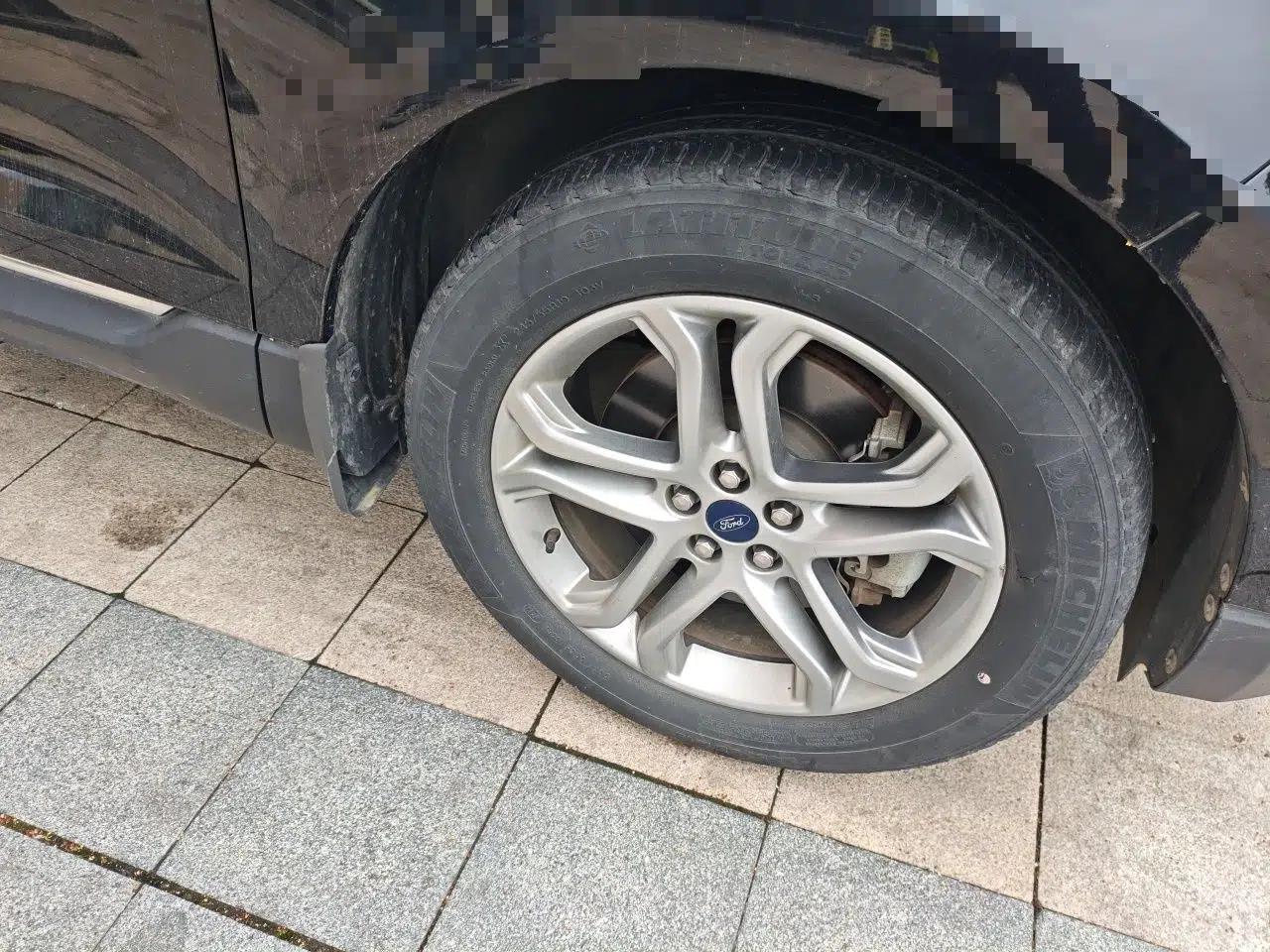 Ford Edge 2018 EcoBoost 245 Two-Wheel-Drive Titanium 7-Seater China VI Standard — миниатюра 8