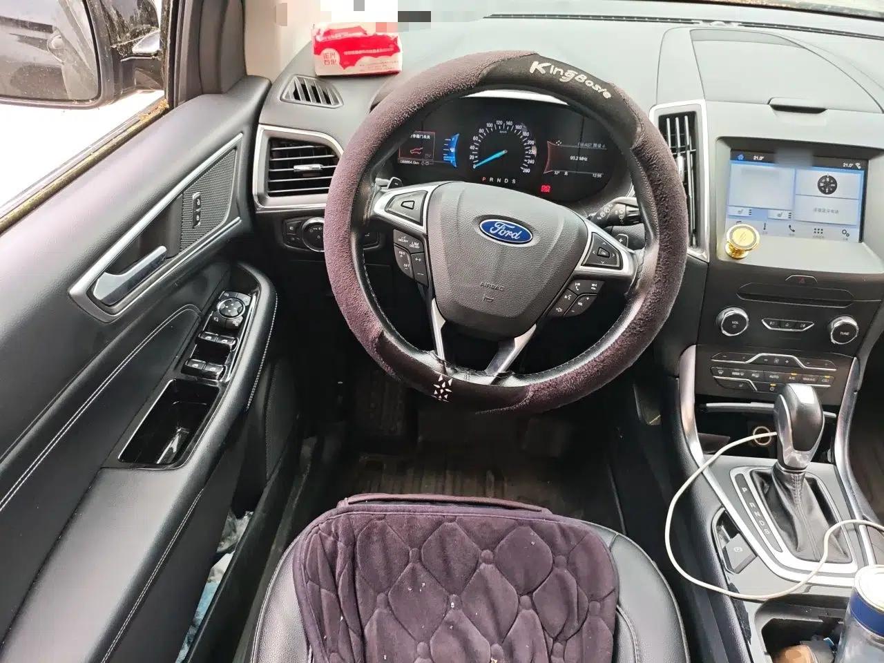 Ford Edge 2018 EcoBoost 245 Two-Wheel-Drive Titanium 7-Seater China VI Standard — миниатюра 10