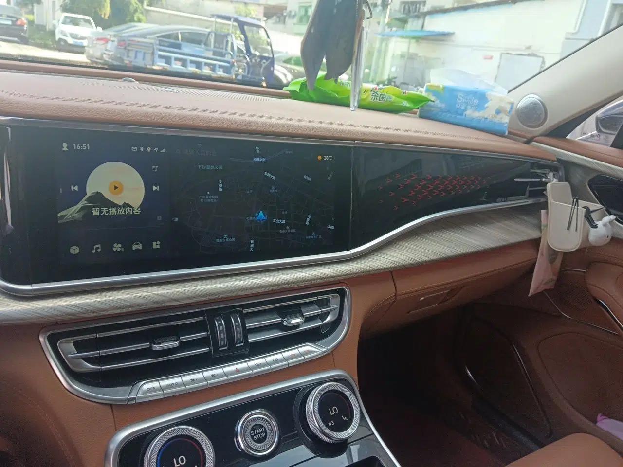 Hongqi H9 2020 2.0T Smart Connect Flagship Edition — миниатюра 13