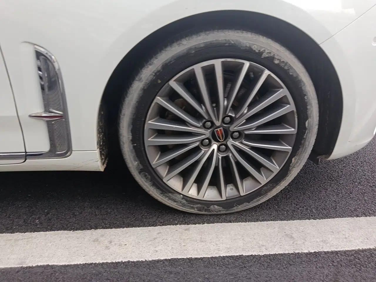 Hongqi H9 2020 2.0T Smart Connect Flagship Edition — миниатюра 8