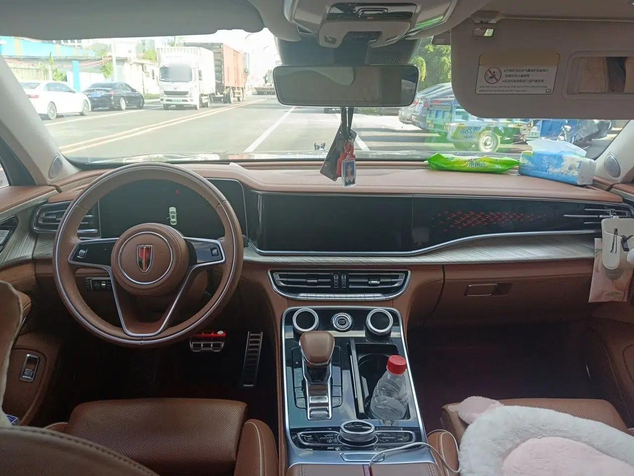 Hongqi H9 2020 2.0T Smart Connect Flagship Edition — миниатюра 9