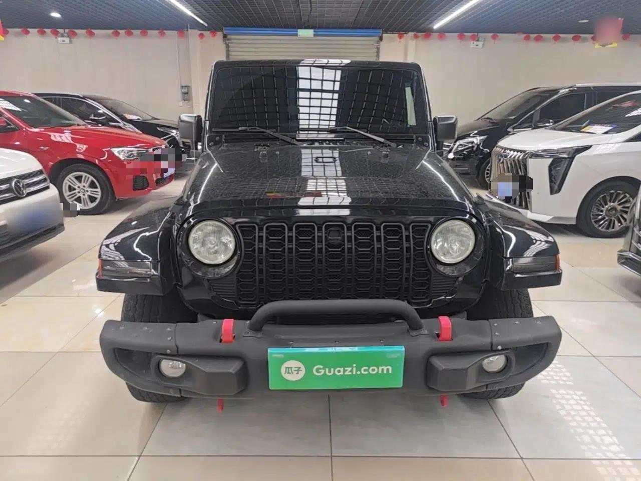 Jeep Wrangler 2015 3.0L Sahara Four-Door Comfort Edition — миниатюра 2