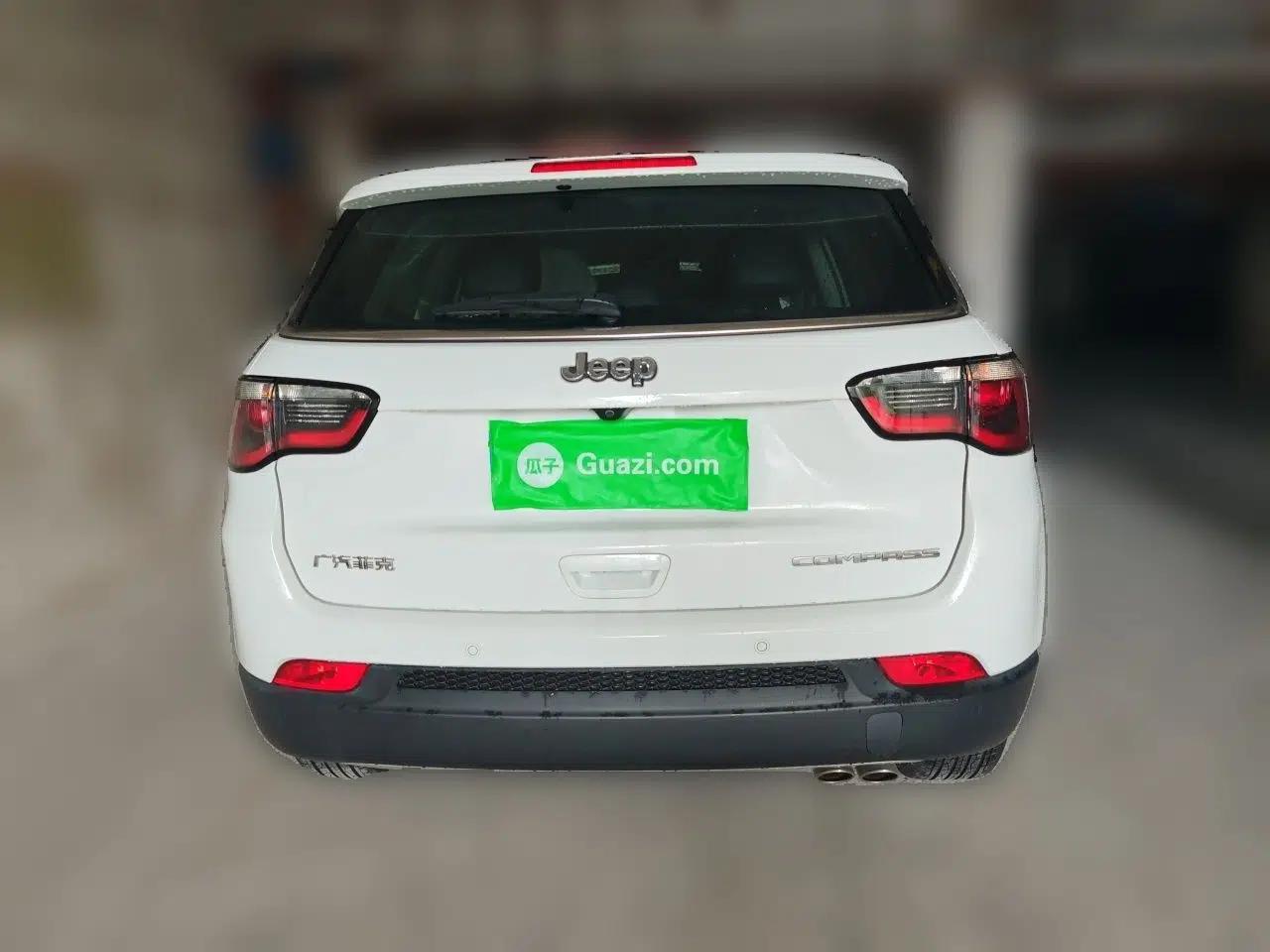 Jeep Compass 2019 220T Automatic Family Edition — миниатюра 5