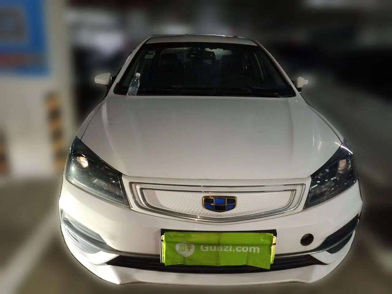 Geely Auto Emgrand New Energy 2018 EV450 Ambition Model — миниатюра 2