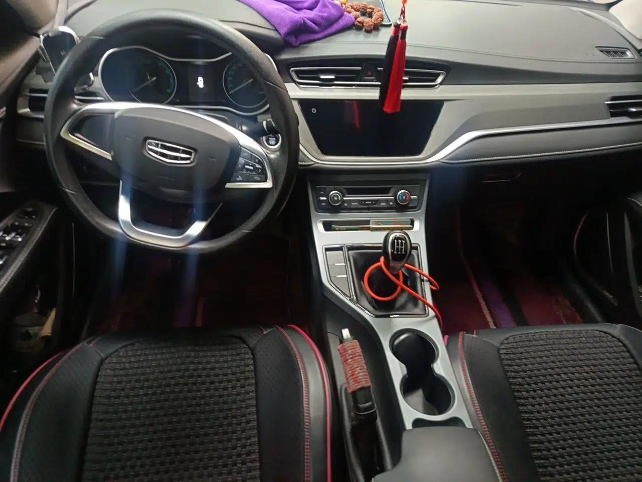 Geely Auto Emgrand 2021 UP 1.5L Manual Luxury Model — миниатюра 9