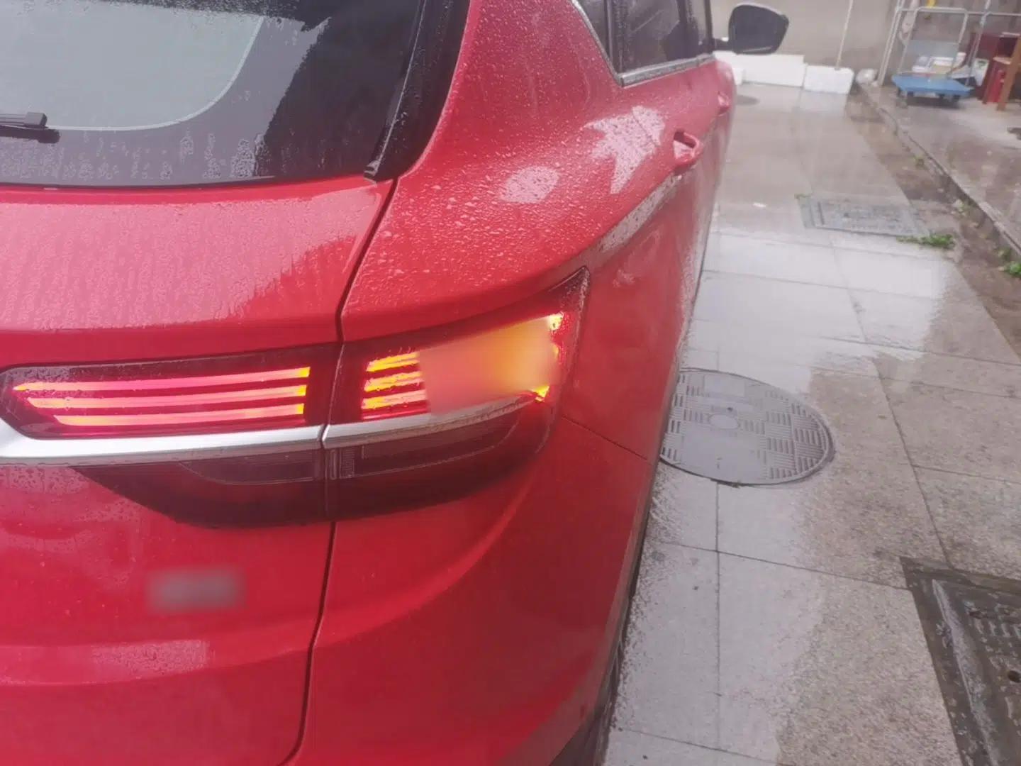 Geely Auto Coolray 2019 Sport Model 260T DCT Battle China V Standard — миниатюра 9