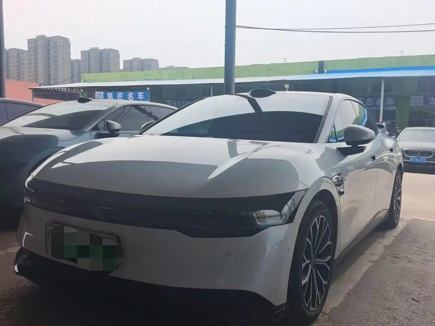 Extreme Krypton 007 2025 Rear-Wheel Drive Intelligent Driving Edition 75kWh — миниатюра 1