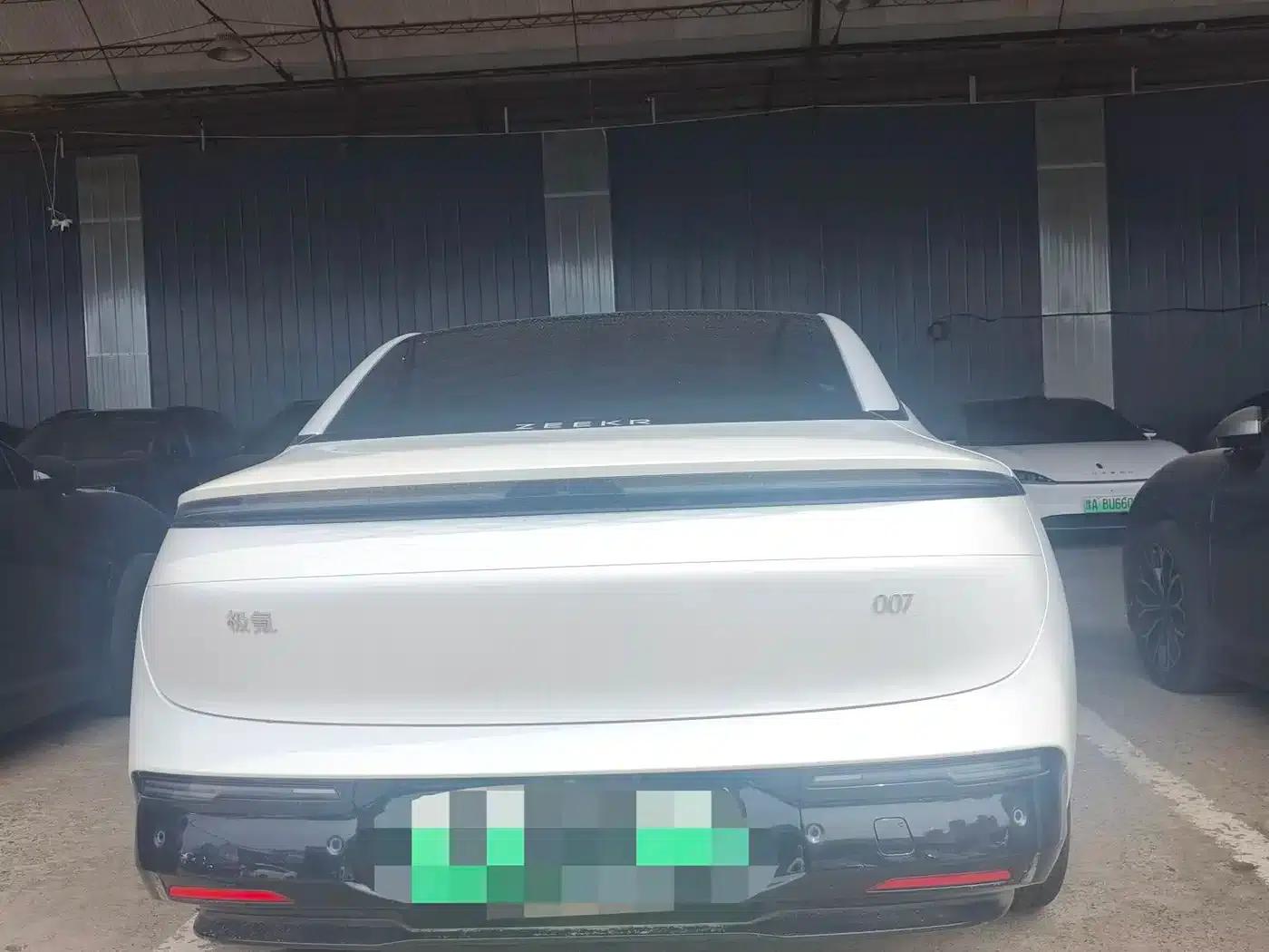 Extreme Krypton 007 2025 Rear-Wheel Drive Intelligent Driving Edition 75kWh — миниатюра 8