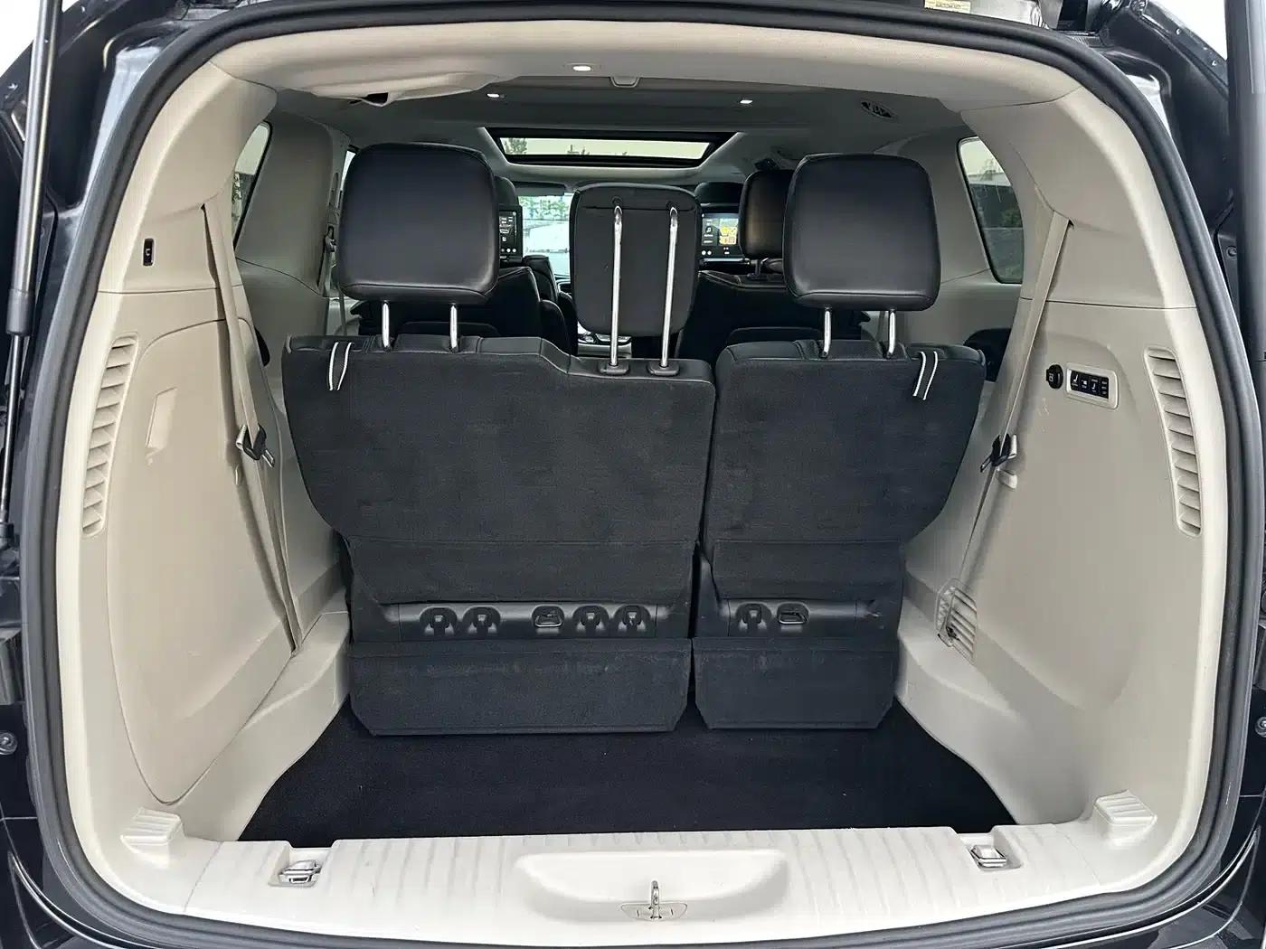 2017 Imported Grand Voyager 3.6L Premium Edition — миниатюра 47