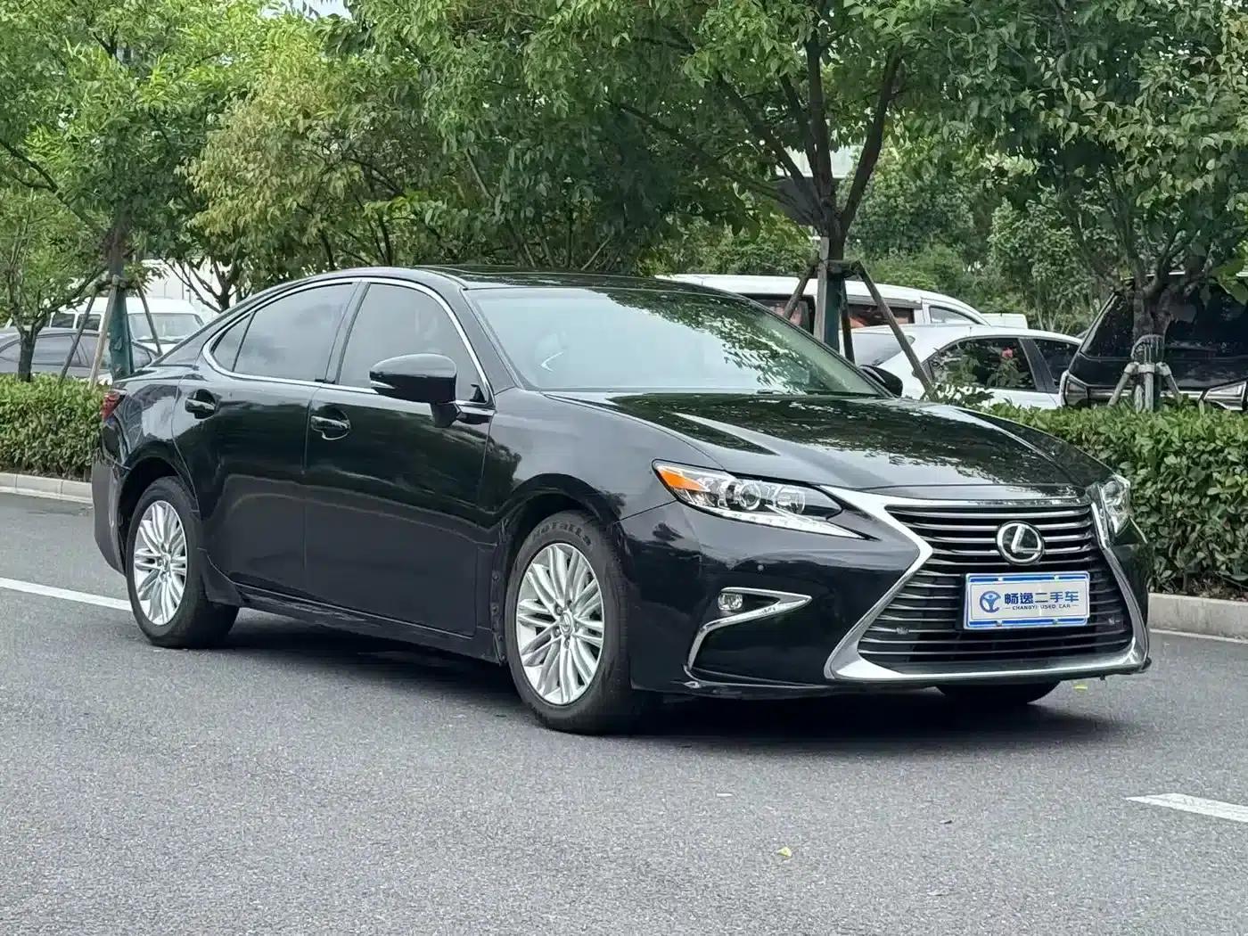 Lexus ES 2015 200 Elite Edition — миниатюра 3