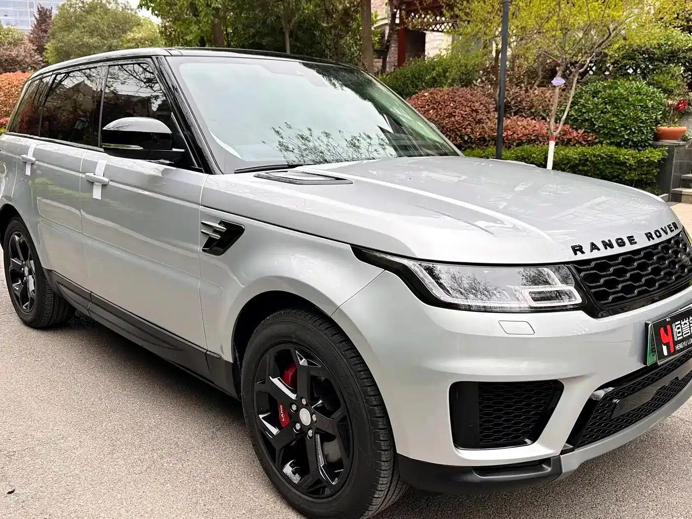 Range Rover Sport Hybrid 2021 P400e SE — миниатюра 3