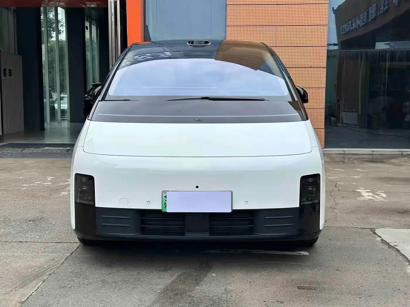 Li Auto MEGA 2025 Home Edition — миниатюра 2