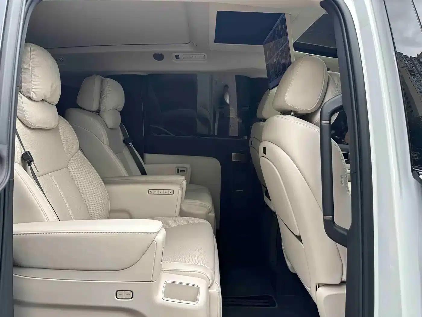Li Auto MEGA 2025 Home Edition — миниатюра 9