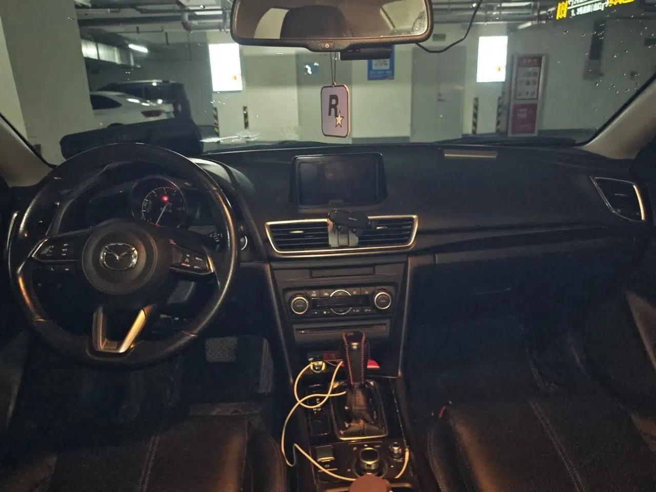 Mazda 3 Axela 2017 Sedan 2.0L Automatic Prestige Model China V Standard — миниатюра 9