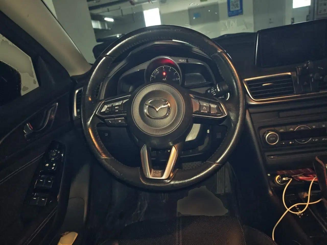Mazda 3 Axela 2017 Sedan 2.0L Automatic Prestige Model China V Standard — миниатюра 10