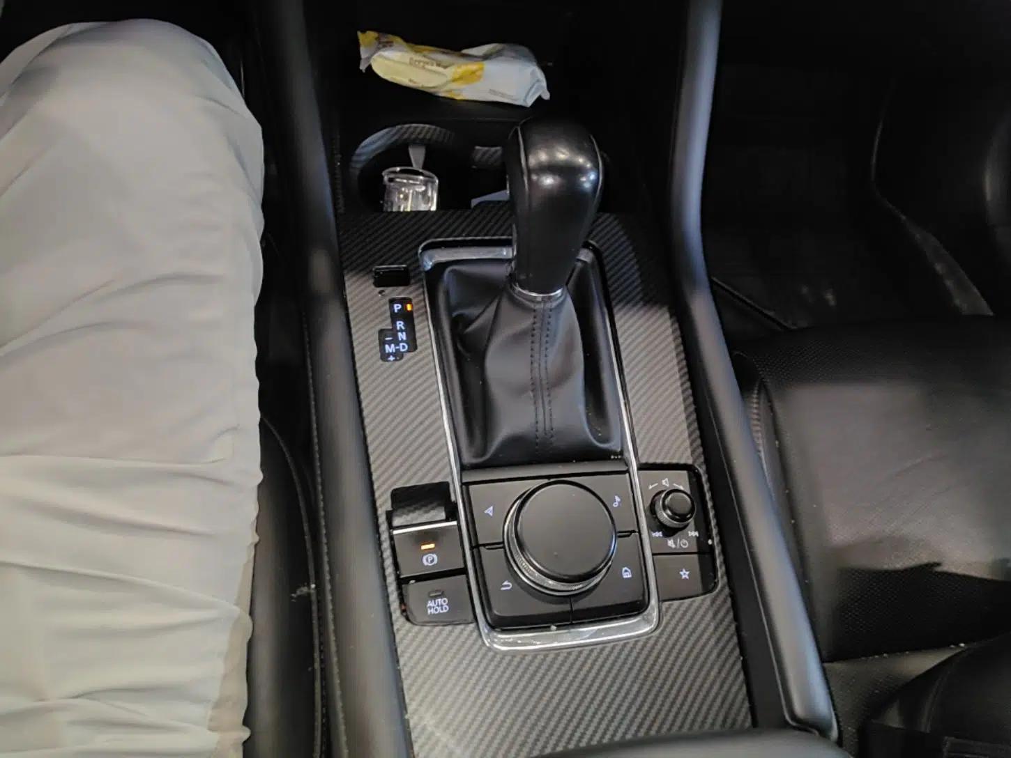Mazda 3 Axela 2021 2.0L Automatic Zhiya Edition — миниатюра 22