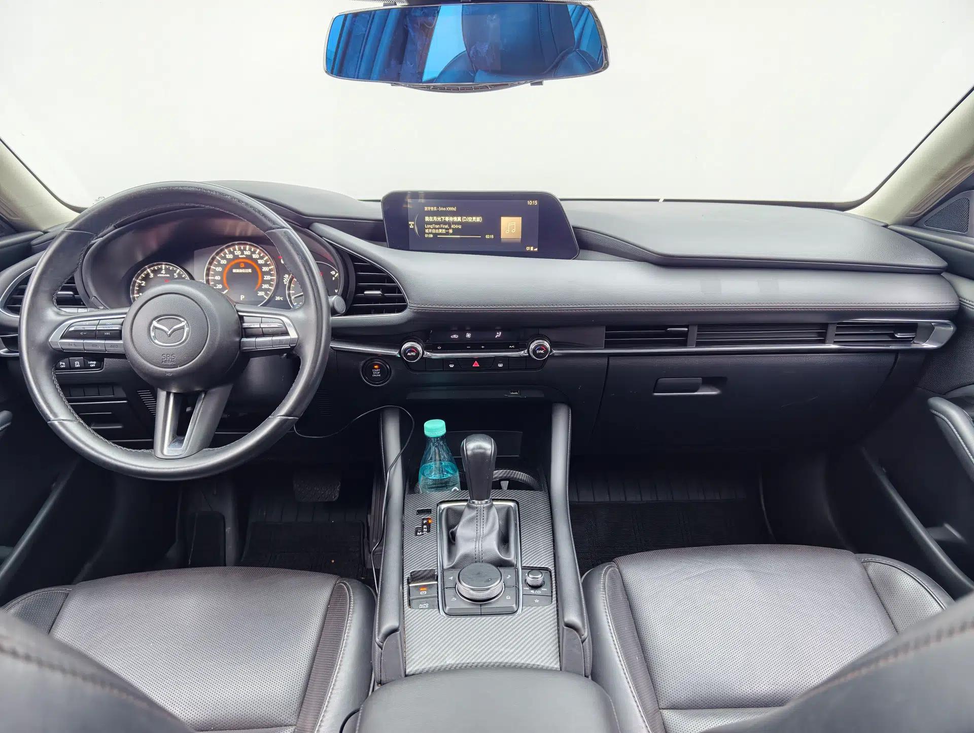 Mazda 3 Axela 2021 2.0L Automatic Zhiya Edition — миниатюра 30