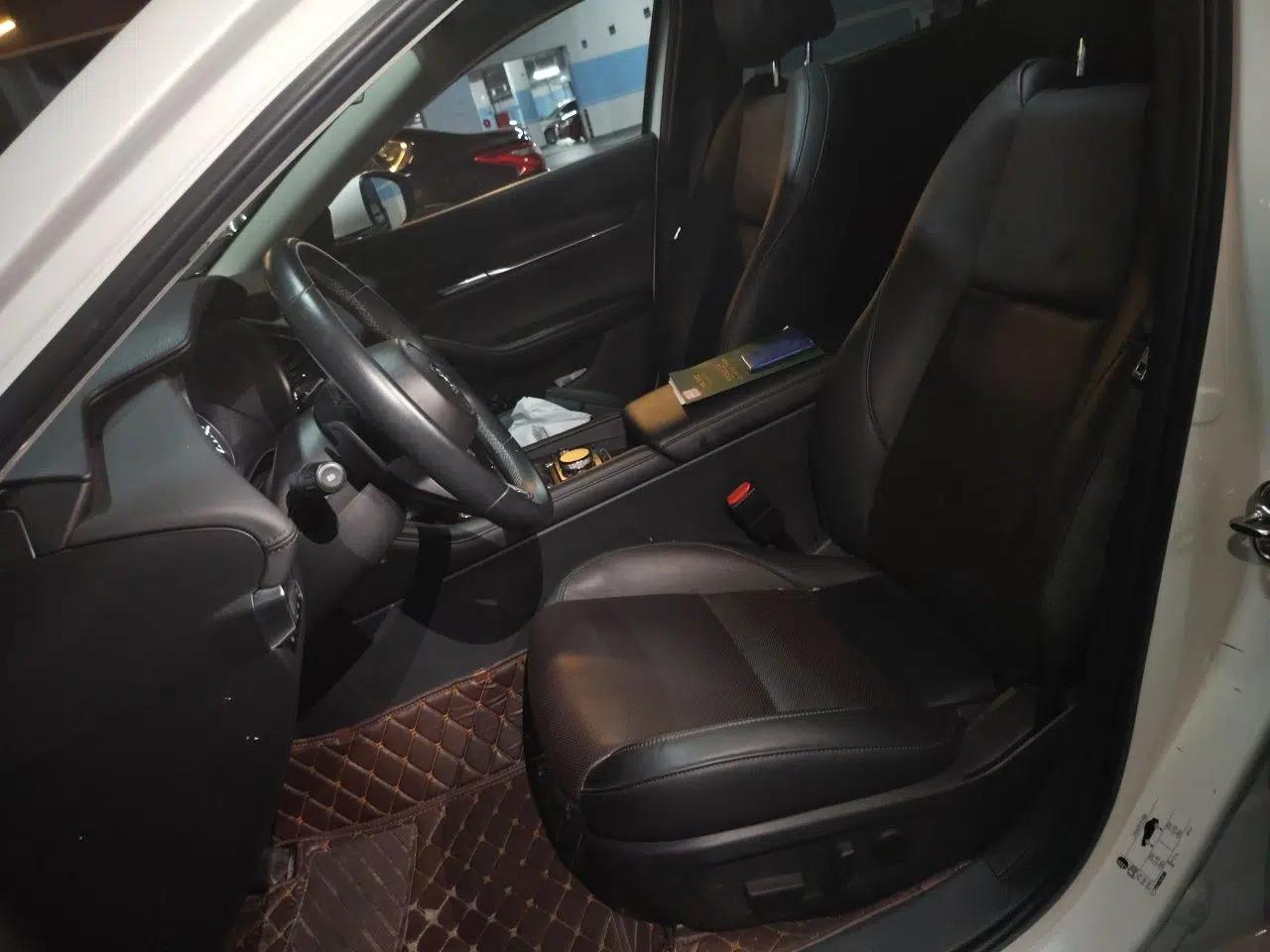 Mazda 3 Axela 2021 2.0L Automatic Zhi Rui Edition — миниатюра 14