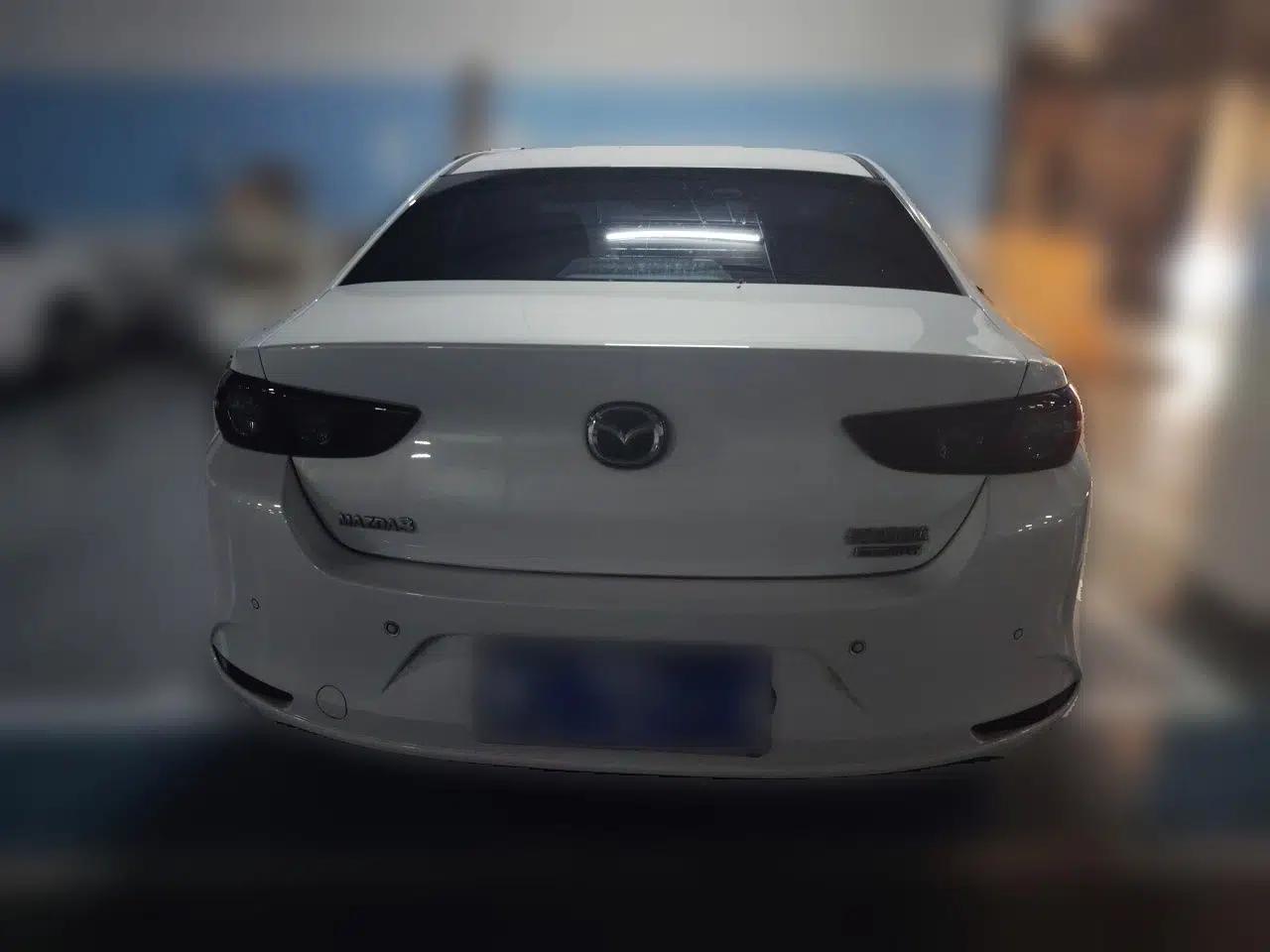 Mazda 3 Axela 2021 2.0L Automatic Zhi Rui Edition — миниатюра 5