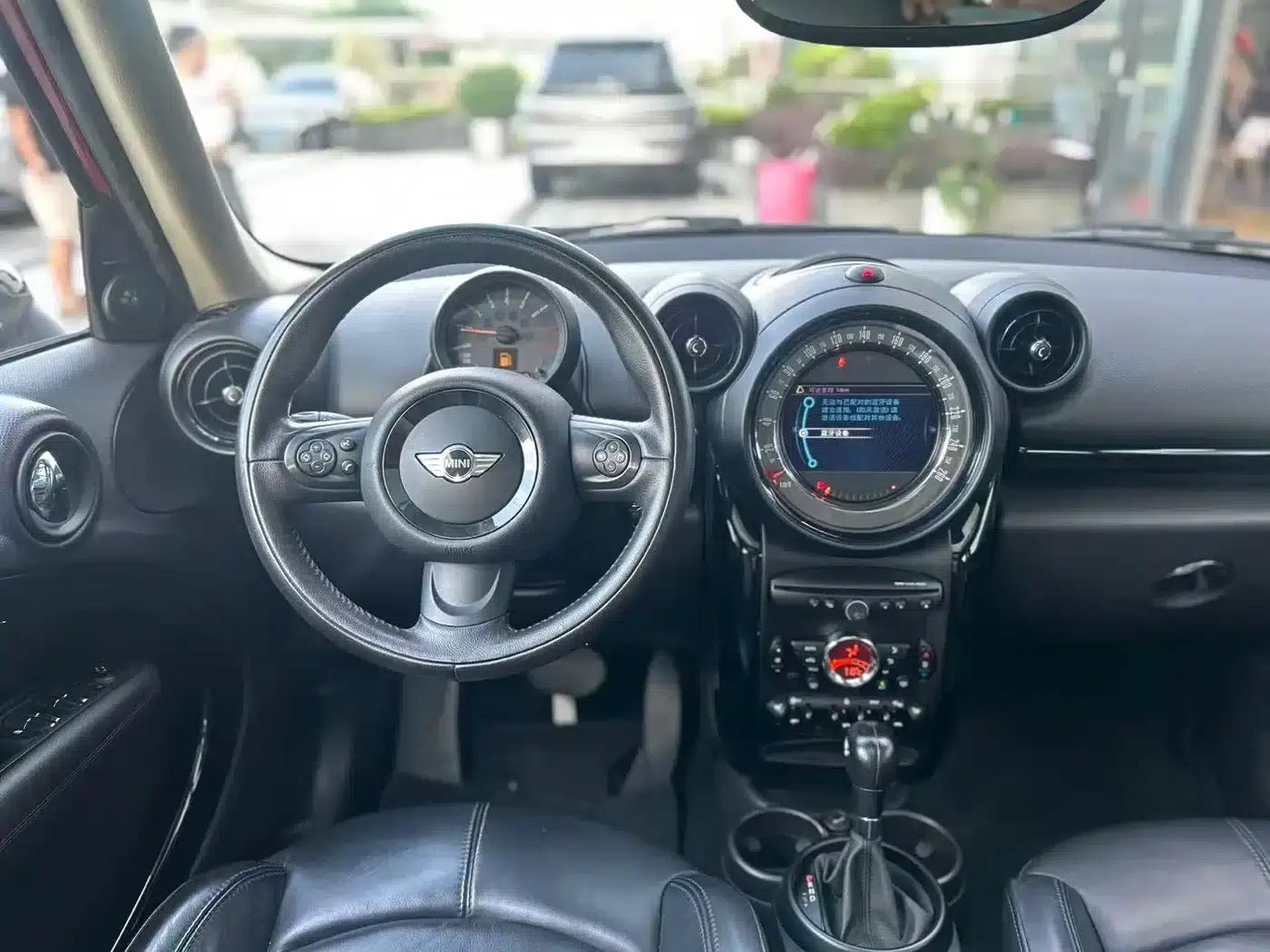 MINI COUNTRYMAN 2014 1.6T COOPER ALL4 Excitement — миниатюра 11