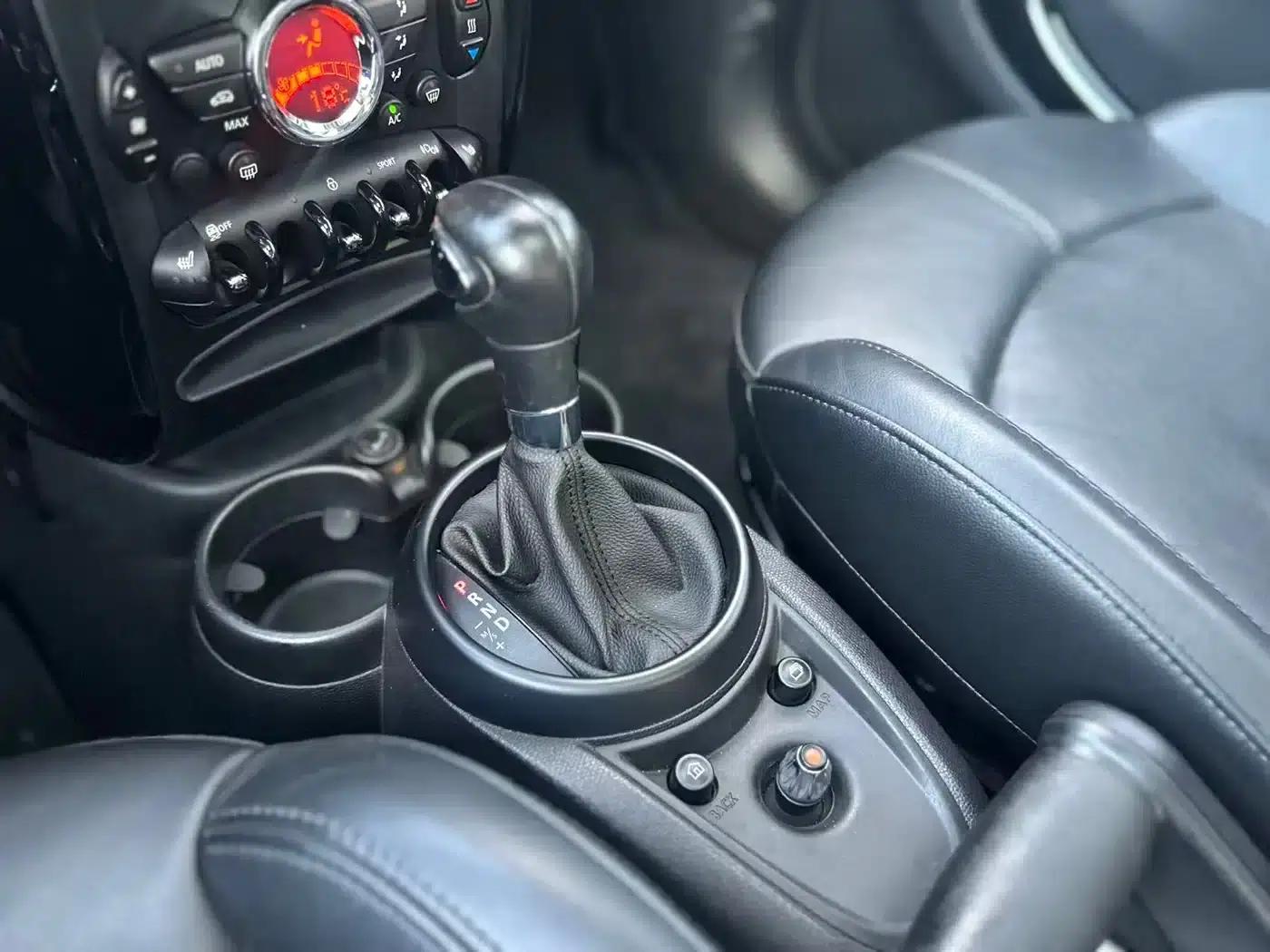MINI COUNTRYMAN 2014 1.6T COOPER ALL4 Excitement — миниатюра 13
