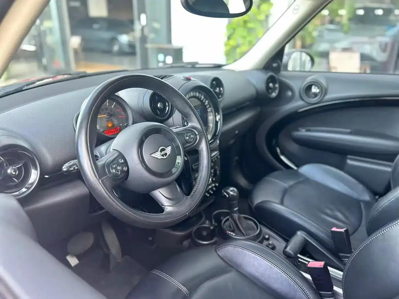 MINI COUNTRYMAN 2014 1.6T COOPER ALL4 Excitement — миниатюра 7