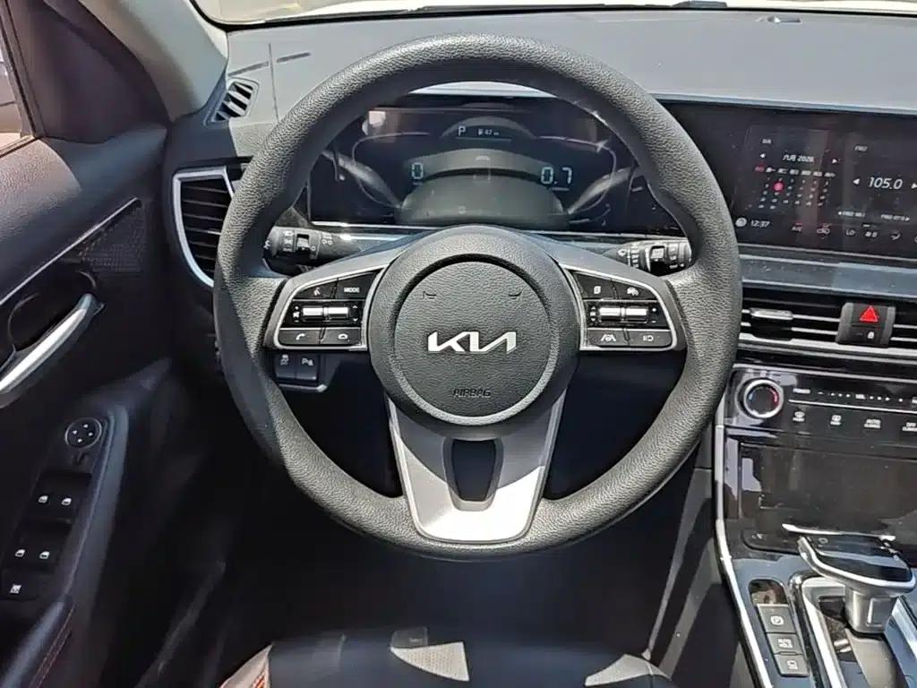 2023 Citroën Cytus 1.5L CVT Luxury Edition — миниатюра 3