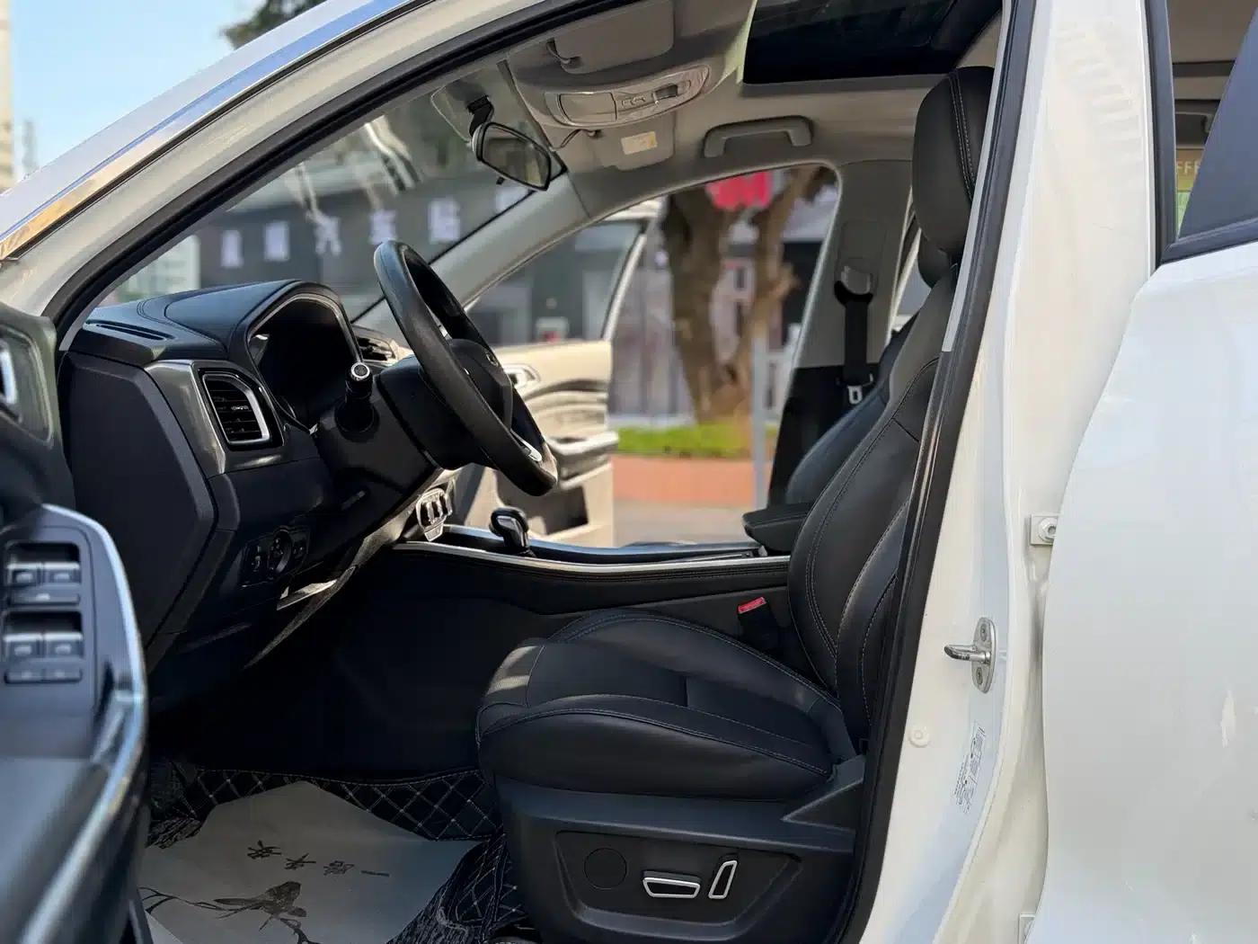 Chery Tiggo 8 2018 1.5TCI Automatic Luxury 5-seater — миниатюра 4