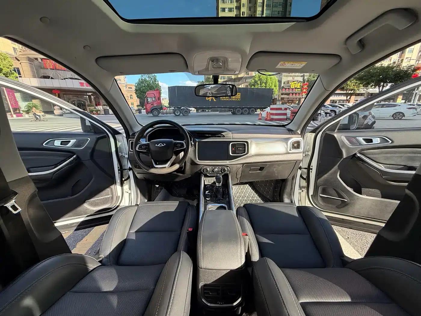 Chery Tiggo 8 2018 1.5TCI Automatic Luxury 5-seater — миниатюра 5