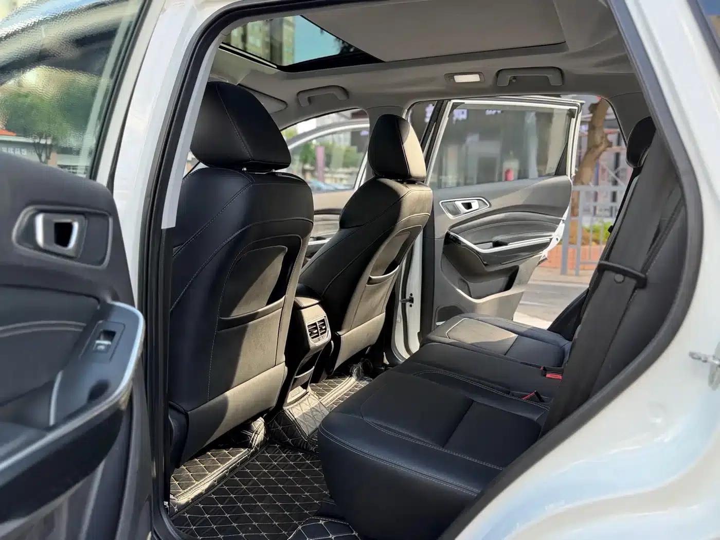 Chery Tiggo 8 2018 1.5TCI Automatic Luxury 5-seater — миниатюра 6