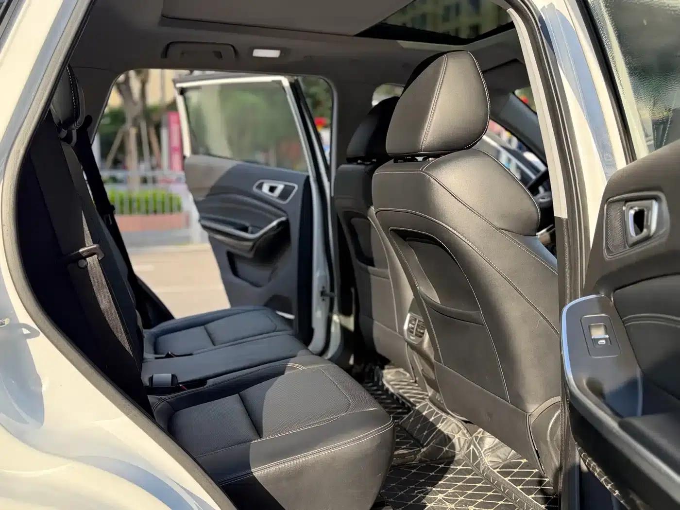Chery Tiggo 8 2018 1.5TCI Automatic Luxury 5-seater — миниатюра 8