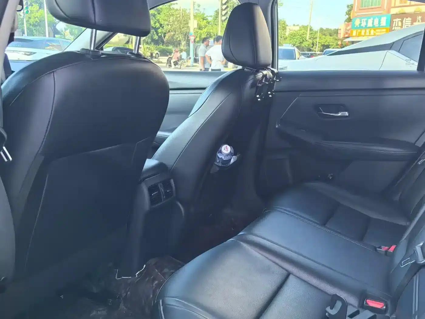Nissan Sylphy 2020 1.6L XL CVT Enjoy Edition — миниатюра 7