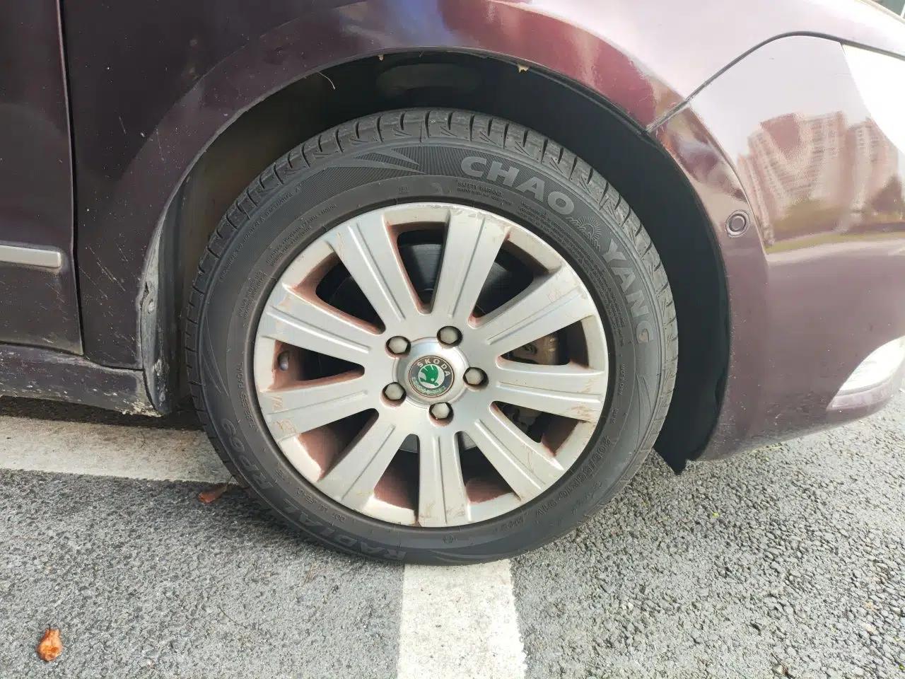 Skoda Superb 2012 1.8TSI Automatic Elegant Edition — миниатюра 8